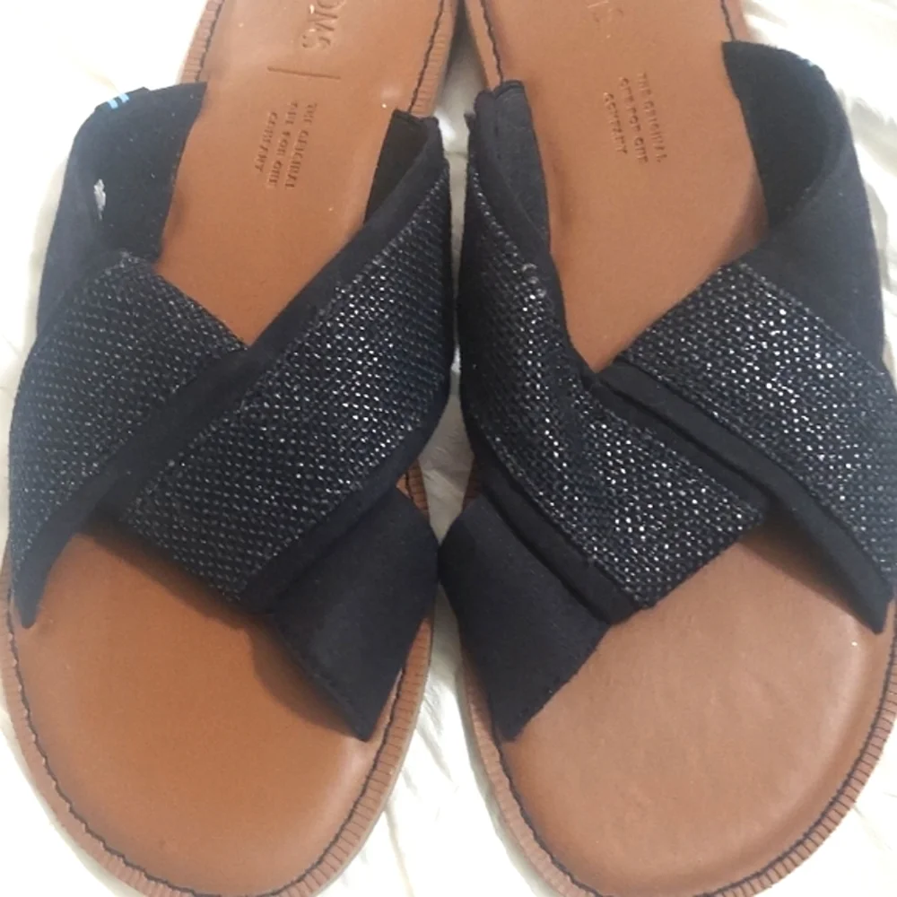 Toms Black & Brown Cross-Strap Slide Sandals Sz 7.5